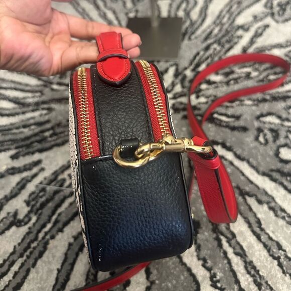 Limited Edition Collection Coach Disney Mickey Mouse X Keith Haring Serena. - Picture 8 of 12